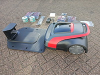 Kioti - l321hr - robotmaaier - afbeelding 13 van  15