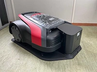 Kioti l321hr 3000m2 robotmaaier ongebruikt - afbeelding 11 van  12