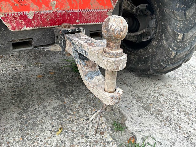 Kioti mec 2210 4x4 utiliteitsvoertuig - afbeelding 2 van  25