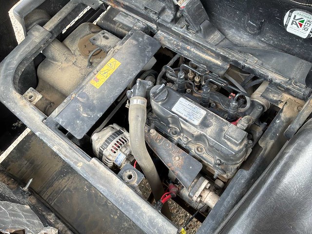 Kioti mec 2210 4x4 utiliteitsvoertuig - afbeelding 21 van  25
