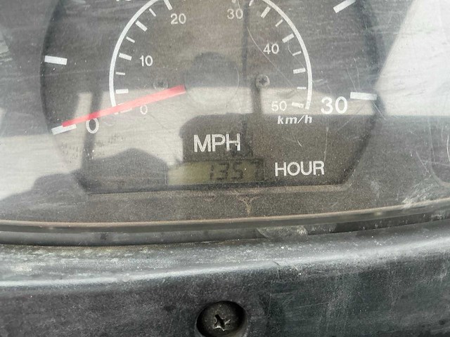 Kioti mec 2210 atv - afbeelding 21 van  34