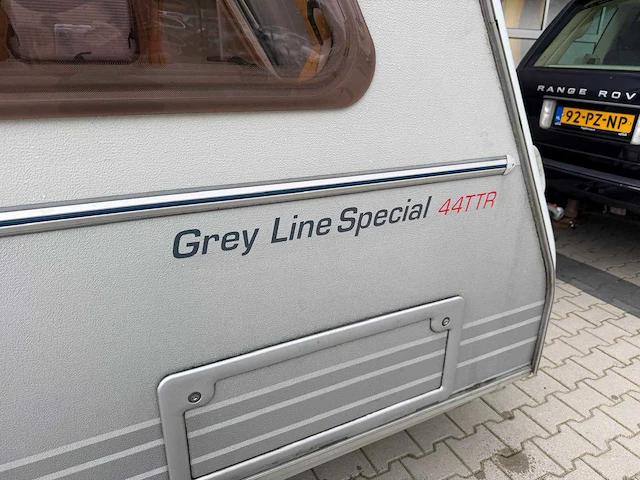 Kip - grey line special 44ttr - 44g - caravan - 2002 - afbeelding 2 van  40