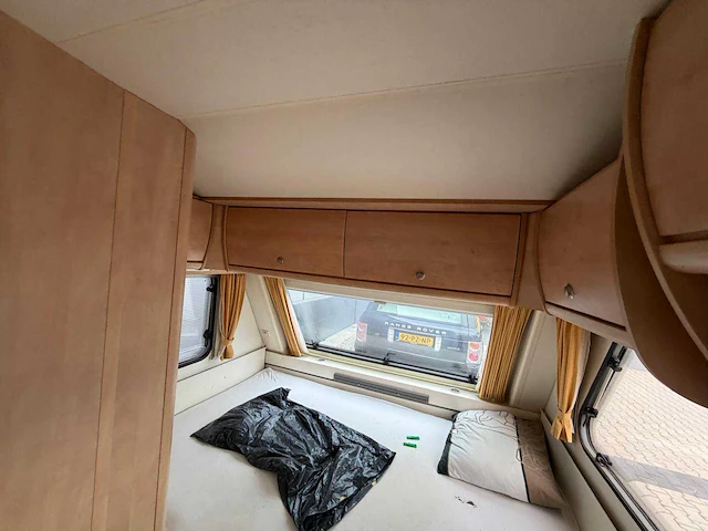 Kip - grey line special 44ttr - 44g - caravan - 2002 - afbeelding 14 van  40