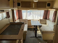 Kip eurokip caravan - afbeelding 3 van  16