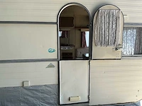 Kip eurokip caravan - afbeelding 13 van  16