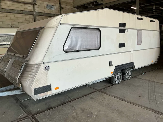 Kip grey line kg65 tlb caravan - afbeelding 8 van  15