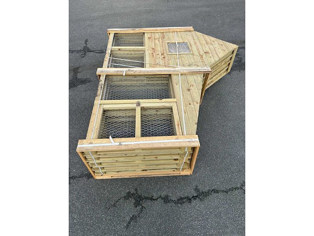 Kippenhok celfix® vught 215x94x185 cm - afbeelding 1 van  5