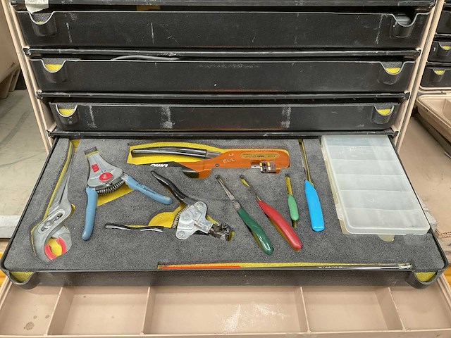 Kippertool gereedschapskoffer - afbeelding 7 van  8