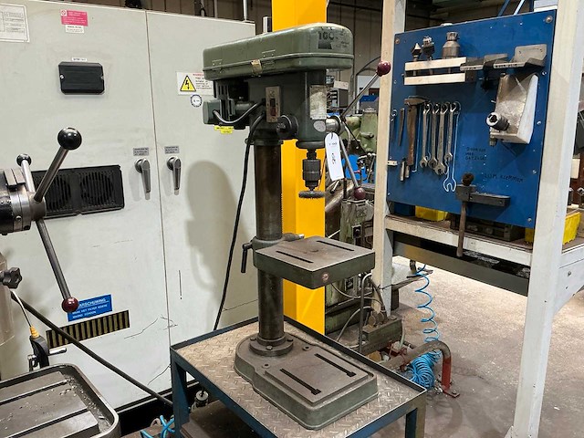 Kira nsd13r tafelboormachine - afbeelding 1 van  5