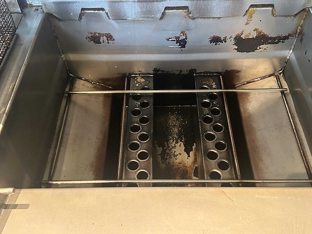 Kiremko - complete bakwand met koeltoonbank - afbeelding 14 van  33