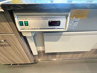 Kiremko - complete bakwand met koeltoonbank - afbeelding 32 van  33