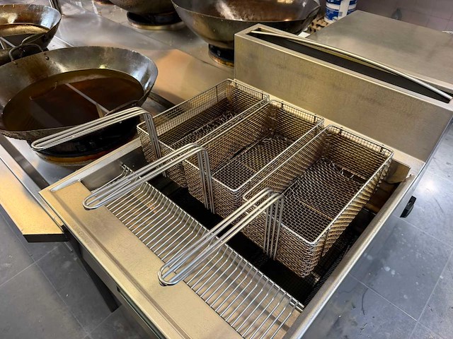 Kiremko - hoogrendement friteuse - afbeelding 10 van  10