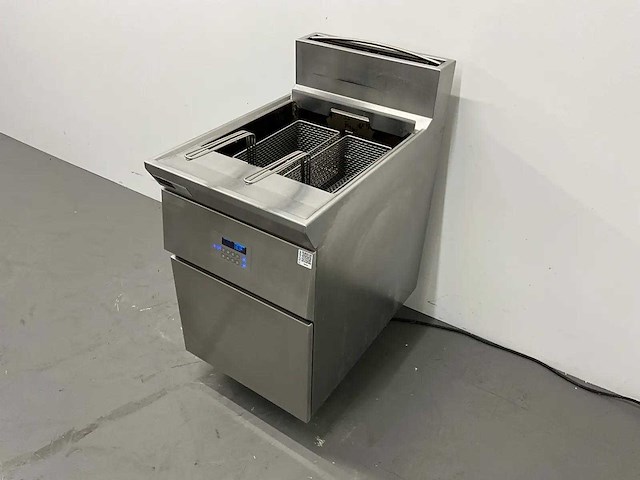 Kiremko (qbtec) - hr 45 - hr friteuse - afbeelding 1 van  12