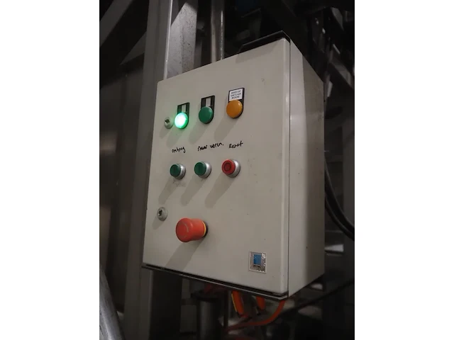 Kirpestein bv - afbeelding 2 van  11