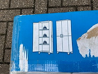 Kis up kast - afbeelding 3 van  4