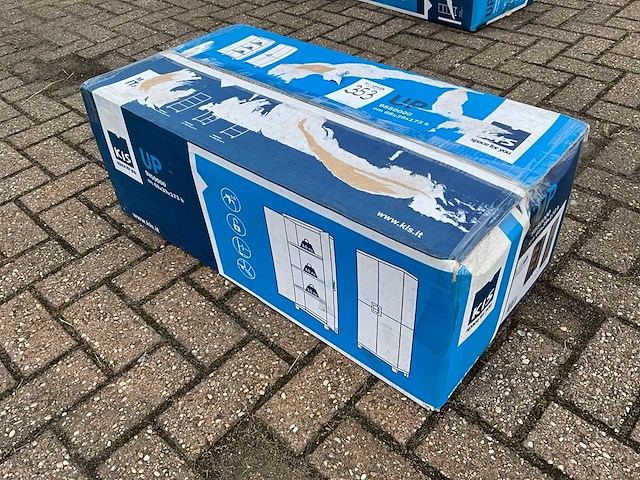 Kis up kast - afbeelding 1 van  4