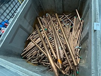 Kist koper schroot - afbeelding 2 van  2