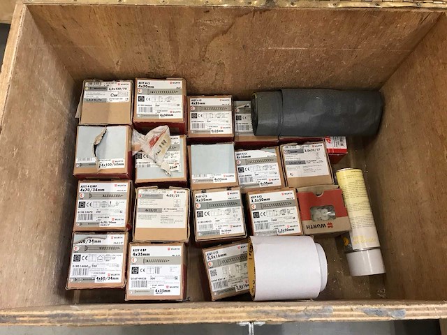 Kist met diverse bouw- en bevestigingsmateriaal (2x) - afbeelding 4 van  5