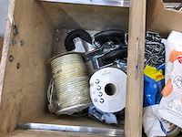 Kist met diverse bouw- en bevestigingsmateriaal (4x) - afbeelding 6 van  8