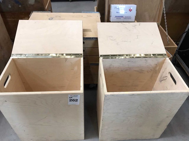 Kist met diverse bouw- en bevestigingsmateriaal (4x) - afbeelding 5 van  11