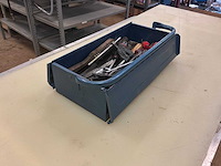 Kist met gereedschap - afbeelding 5 van  6