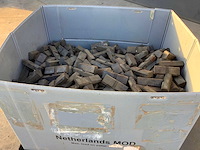 Kist met rubber - afbeelding 3 van  5