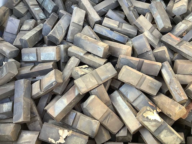 Kist met rubber - afbeelding 4 van  5