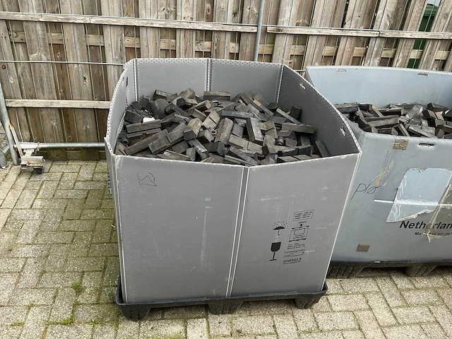 Kist met rubber - afbeelding 2 van  4