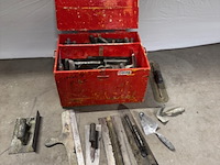 Kist met spanen en troffels - afbeelding 2 van  6