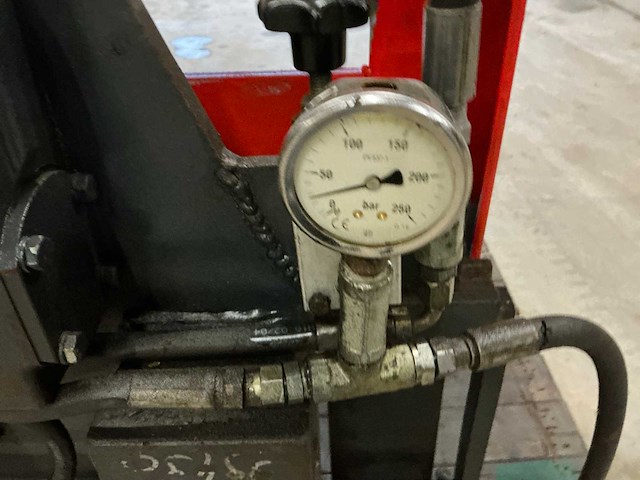 Kistendraaier - afbeelding 15 van  23