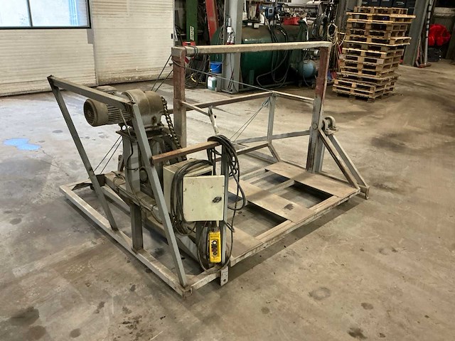 Kistenkantelaar schouten - kistenkantelaar - afbeelding 3 van  19