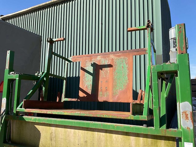 Kistenkantelaar - afbeelding 7 van  8