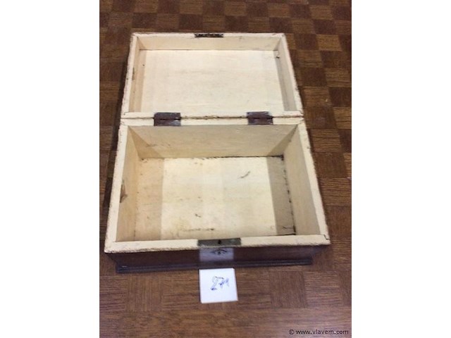 Kistje - afbeelding 2 van  2
