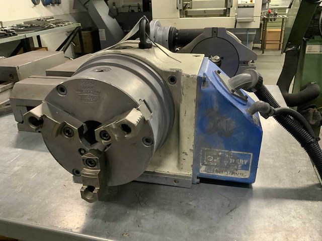 Kitagawa jn07tn cnc hydraulische draaitafel met besturing - afbeelding 2 van  6