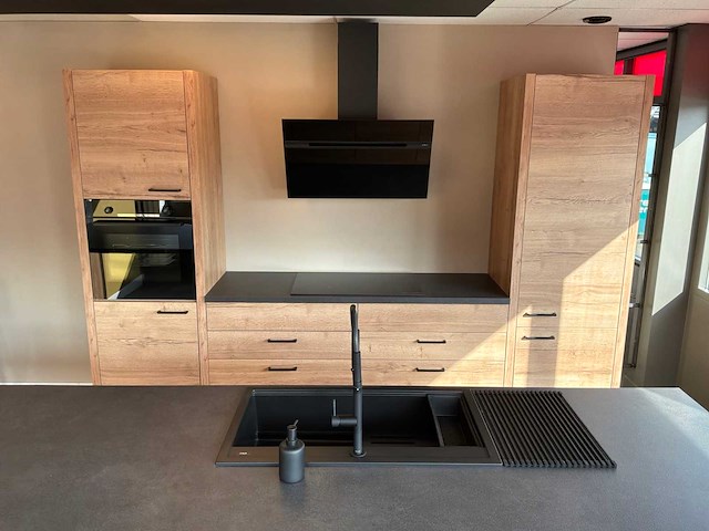 Kitchen 4 all structura eilandkeuken met inbouwapparatuur - afbeelding 23 van  55