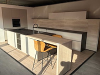 Kitchen 4 all structura eilandkeuken met inbouwapparatuur - afbeelding 1 van  31