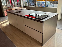 Kitchen 4 all structura eilandkeuken met inbouwapparatuur - afbeelding 17 van  31