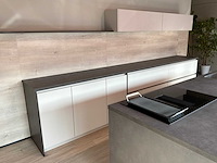 Kitchen 4 all structura eilandkeuken met inbouwapparatuur - afbeelding 19 van  31