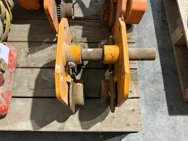 Kito corp tf-774 bovenloop loopkat 2 ton - afbeelding 2 van  4