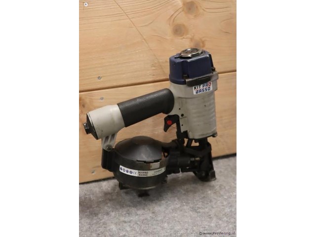 Kitpro basso pneumatische coil nagelpistool c31/45-a1 incl. opbergkoffer - afbeelding 6 van  8