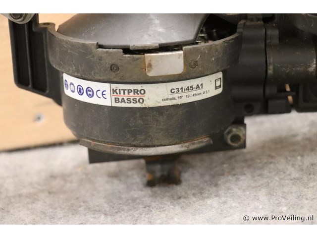 Kitpro basso pneumatische coil nagelpistool c31/45-a1 incl. opbergkoffer - afbeelding 7 van  8