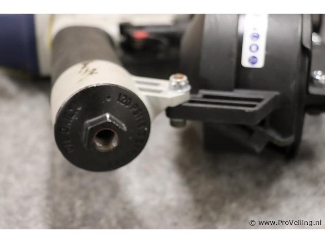Kitpro basso pneumatische coil nagelpistool c31/45-a1 - afbeelding 4 van  8