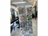 Kitsch gevuld draaiende display (2x) - afbeelding 4 van  6