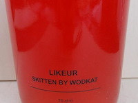 Kitten red likeur - 70 cl - winkelverkoopprijs € 9.95 - afbeelding 2 van  2