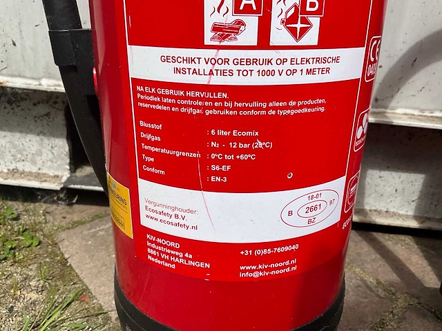 Kiv noord schuim 6 liter brandblusser (2x) - afbeelding 4 van  7