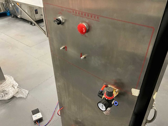 Kjf-i-5000 pneumatische semi-automatische vulmachine - afbeelding 7 van  8