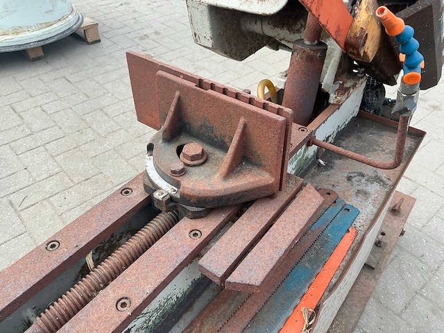 Klaeger hk221 beugelzaagmachine - afbeelding 8 van  10