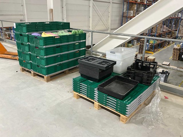 Klapkratten met cadeautasjes - afbeelding 1 van  5