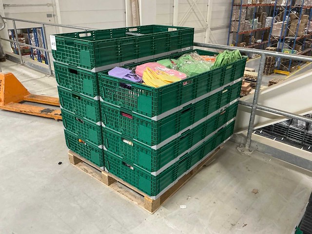 Klapkratten met cadeautasjes - afbeelding 3 van  5