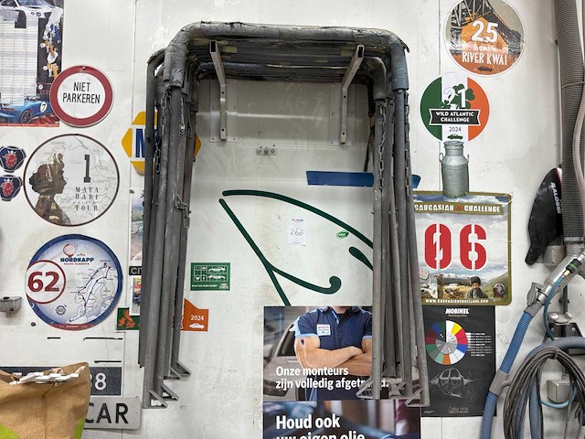 Klapschraag voor spuit werk (5x) - afbeelding 1 van  2